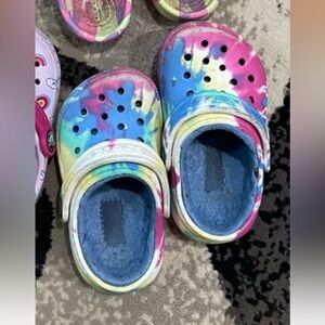 Toddler croc size 6